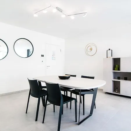Flat Iron Modern Viganello